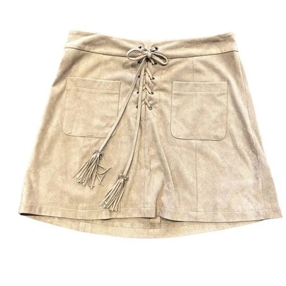 Tan Lace-Up Women´s Skirt